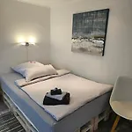 Standardzimmer Nahe Messe Und Airport *
