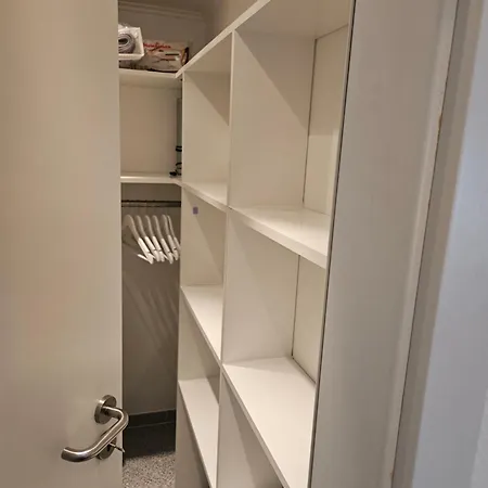 Standardzimmer Nahe Messe Und Airport Apartment Düsseldorf
