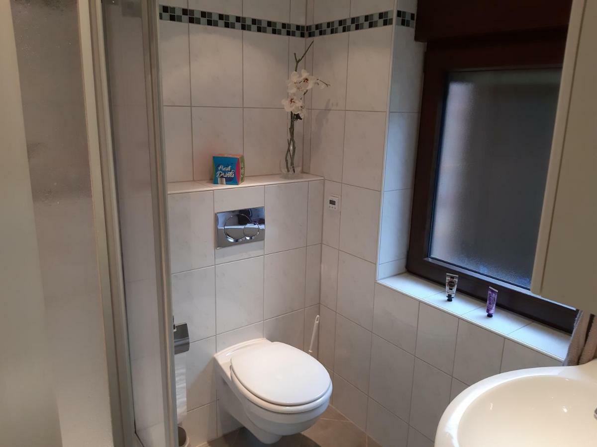 Standardzimmer Nahe Messe Und Airport