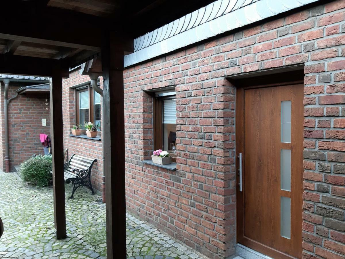 Apartment Standardzimmer Nahe Messe Und Airport Düsseldorf